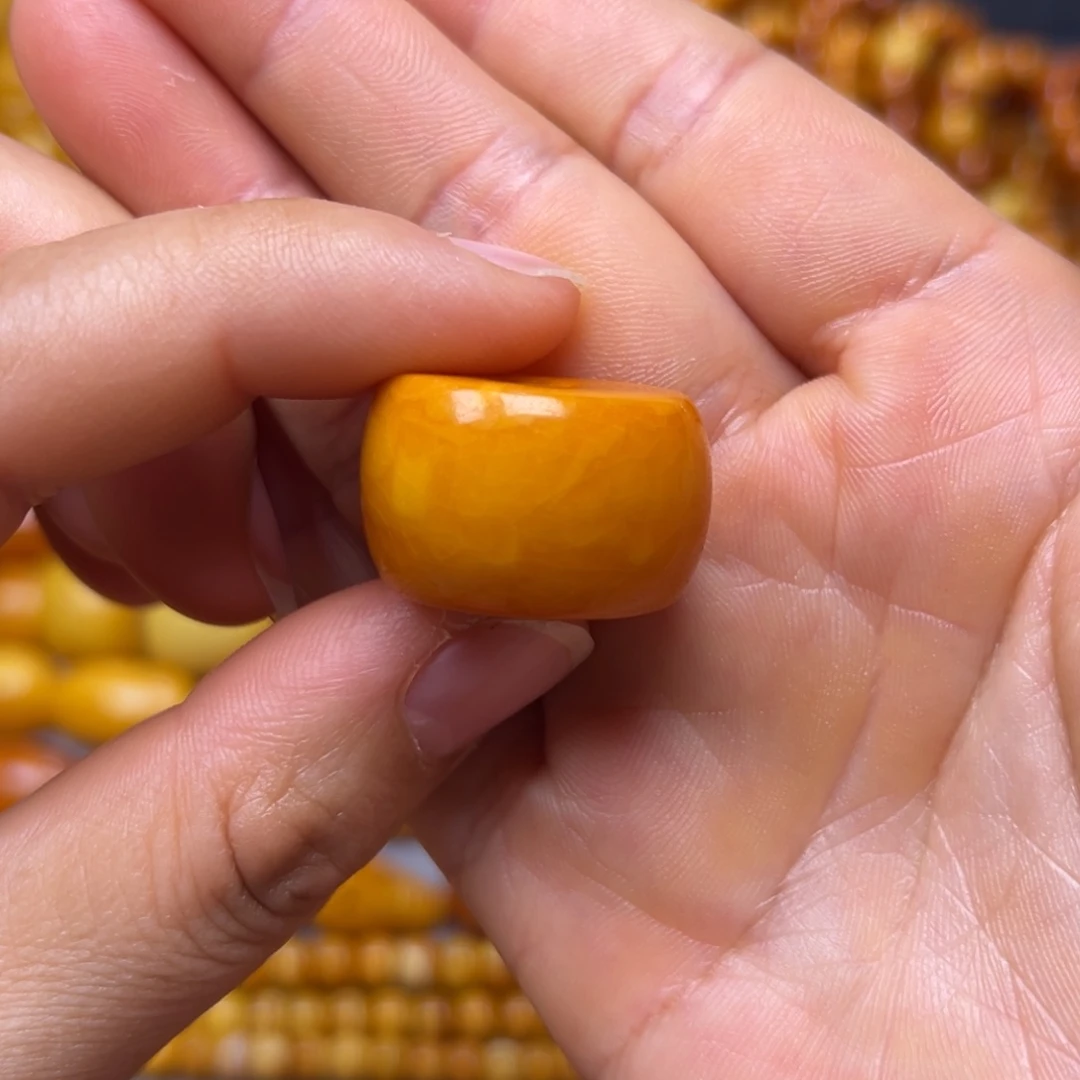 琥珀未镶嵌吊坠(不含链)