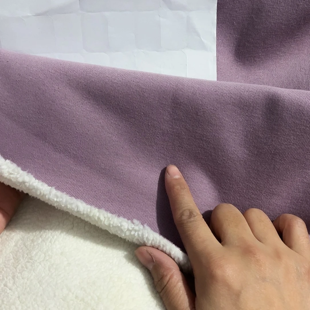 粉紫色羊驼绒1.8×2米长带螺纹