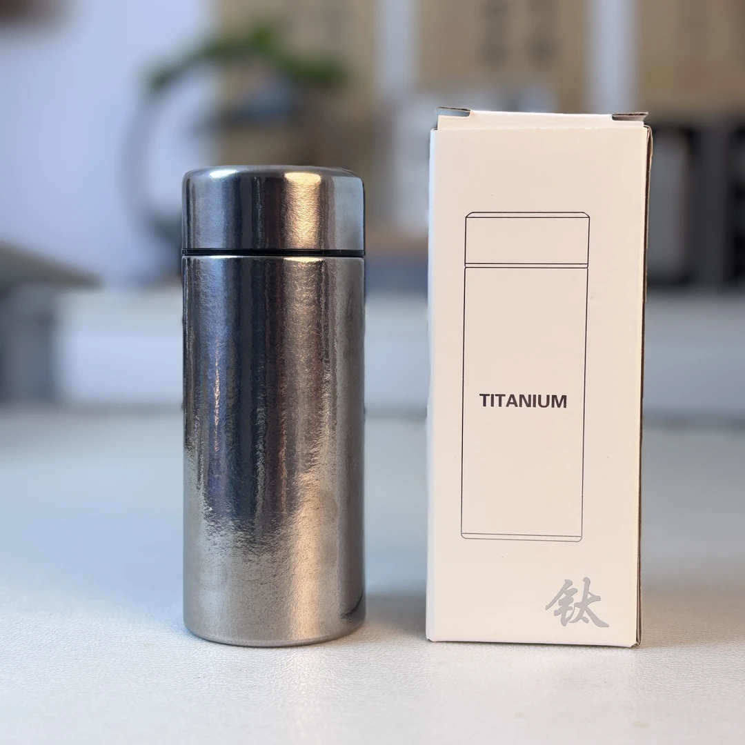 内外双层纯钛保温杯口袋杯200ml带茶漏纯钛底便携保温杯泡茶杯