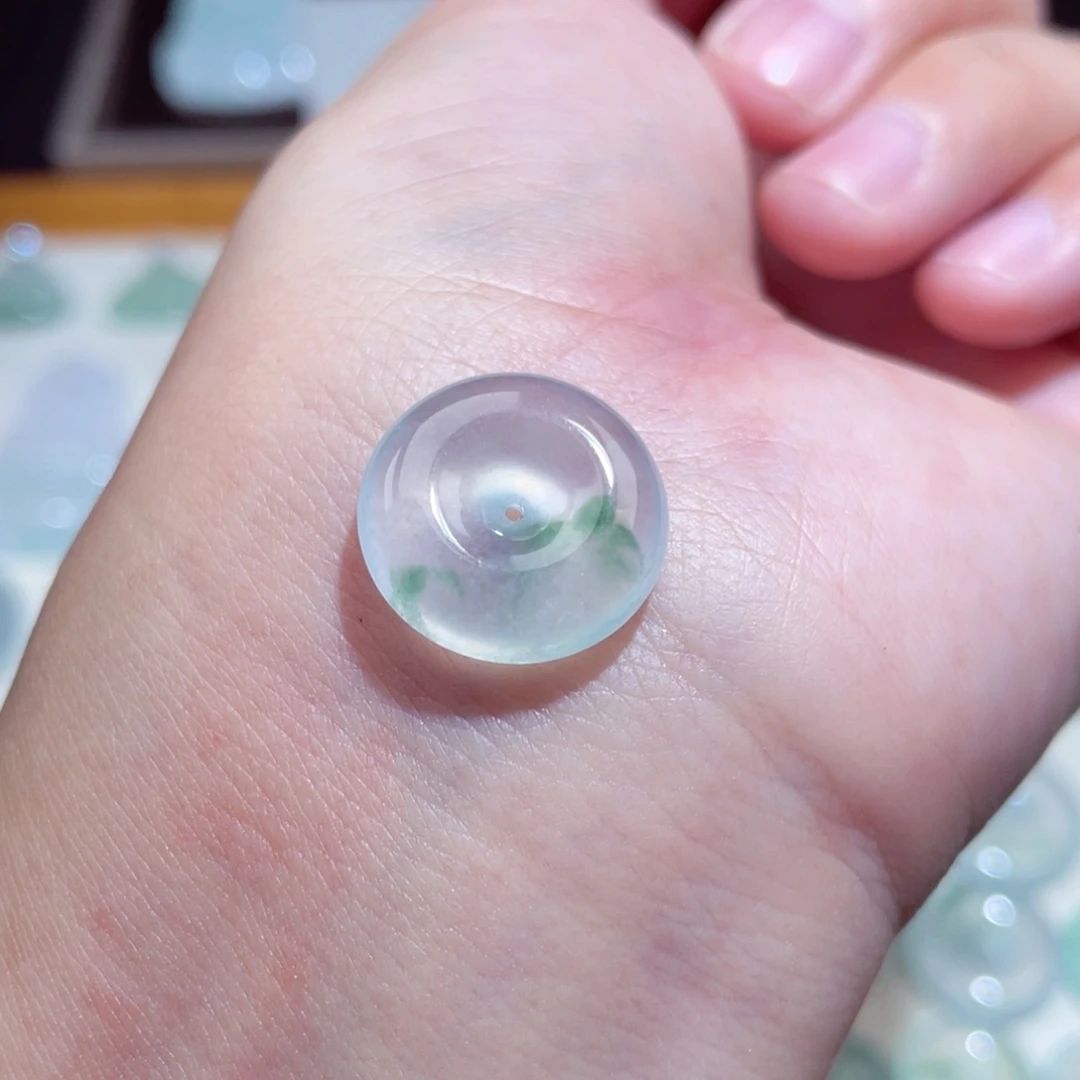 颈饰未镶嵌翡翠扣子