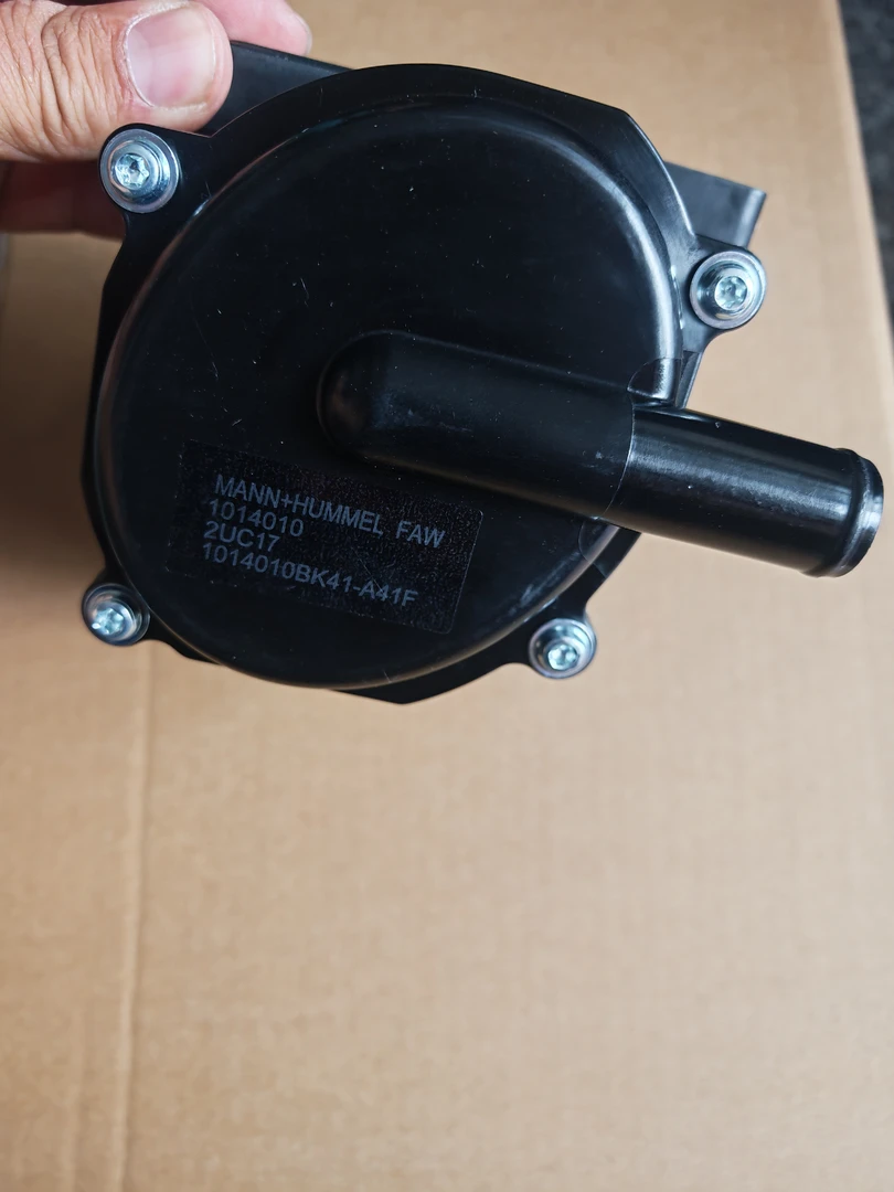 原厂J6L油气分离器 1014010BK41-A41F 废气滤芯