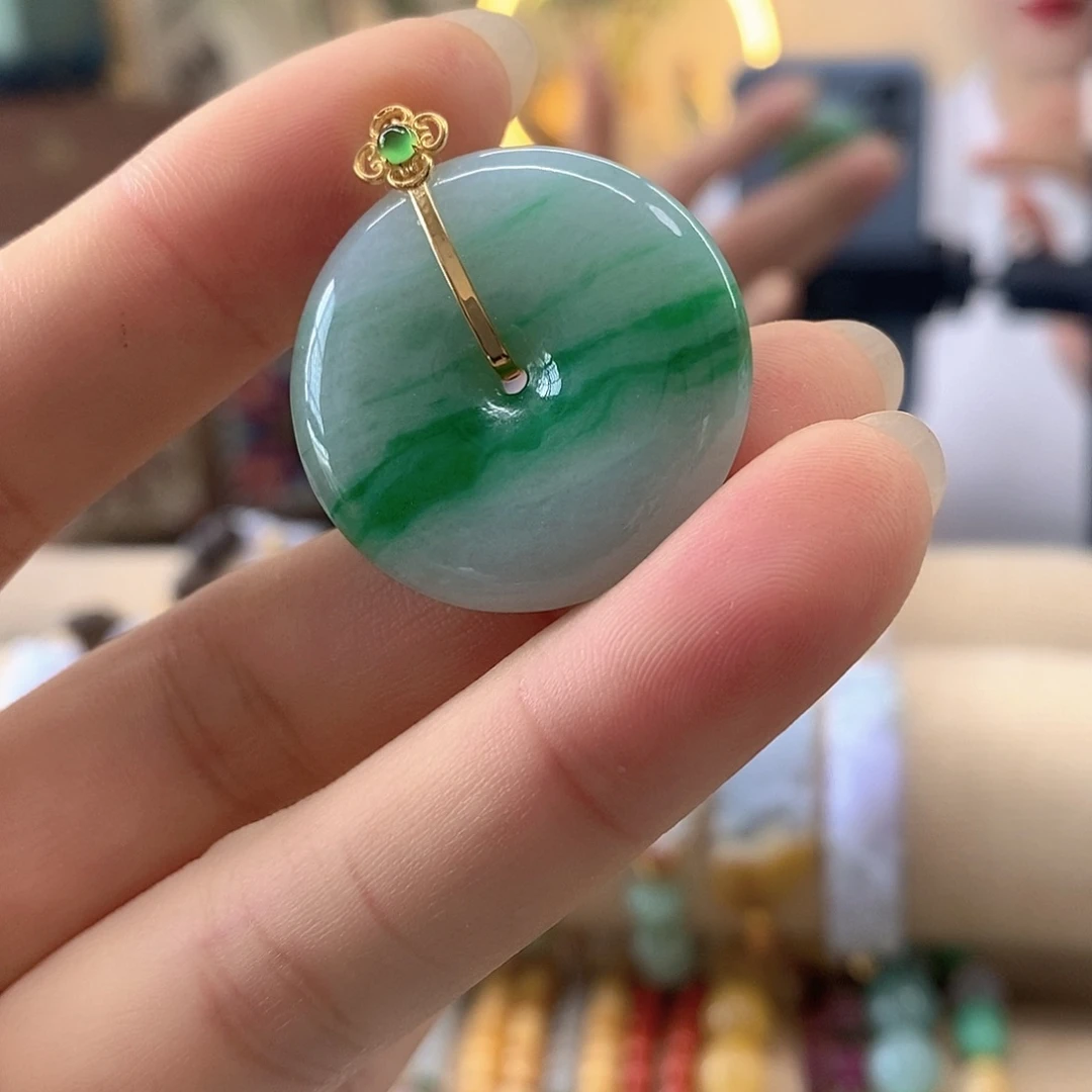 翡翠18K金镶嵌挂件翡翠挂件