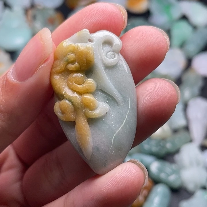 颈饰未镶嵌翡翠翡翠