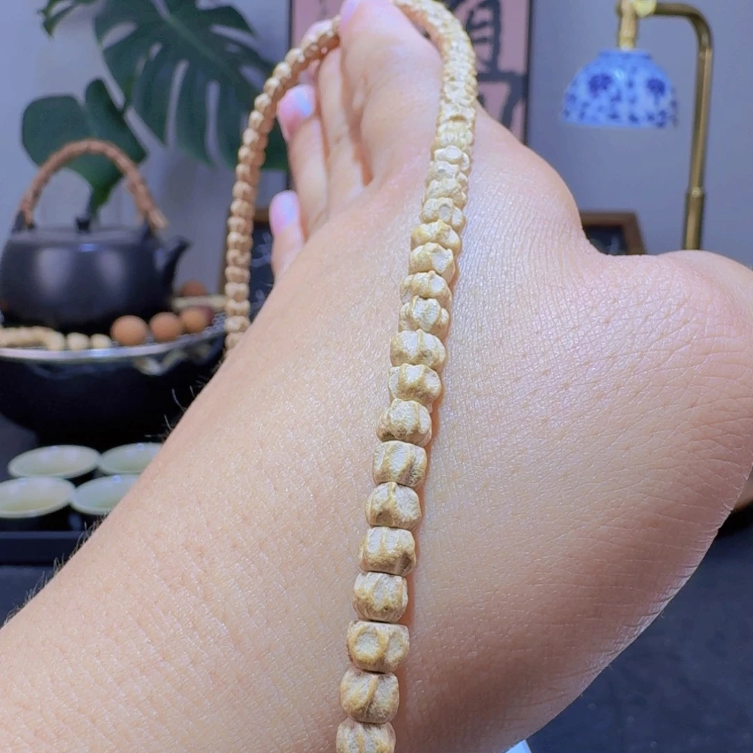 柏香籽/百香籽吊坠