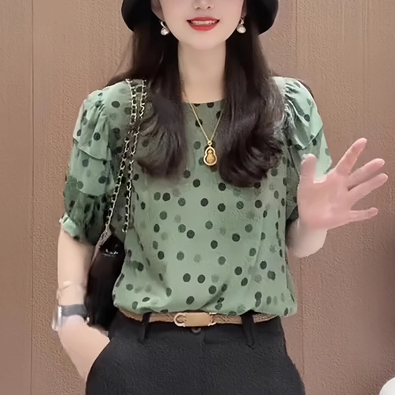 圆领绿色衬衫女士2025夏季宽松型时尚减龄洋气别致设计感波点上衣