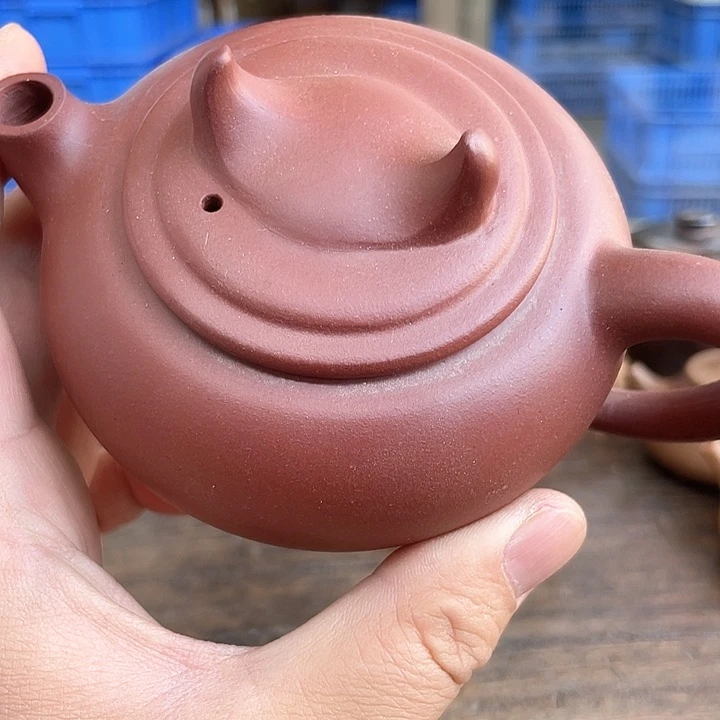 紫砂茶碗布****?老游戏了一个牛造型的罐子