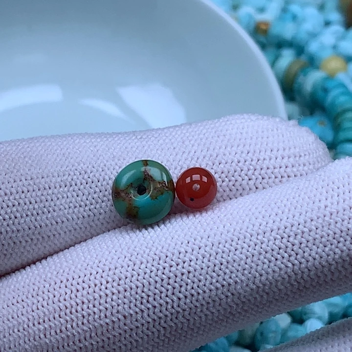 南红玛瑙未镶嵌珠宝奇石