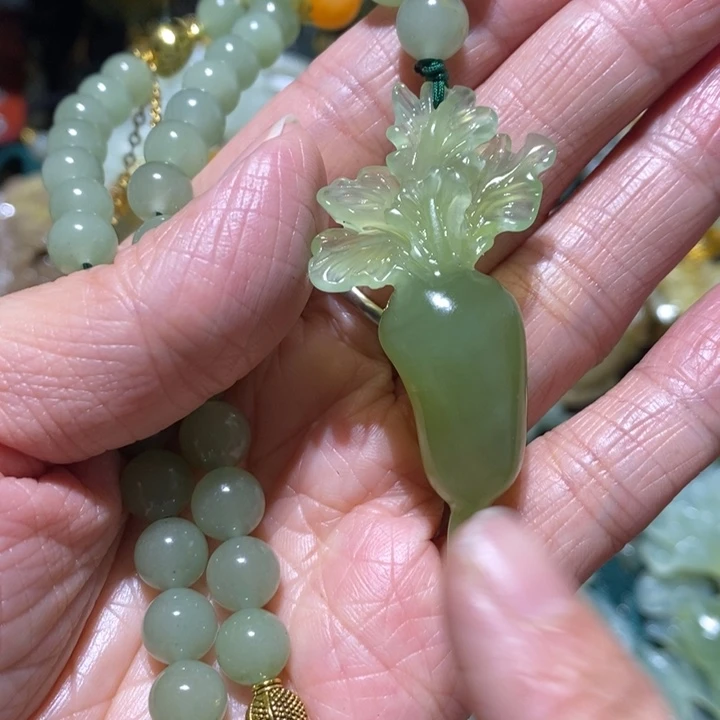 岫玉岫玉吊坠未镶嵌