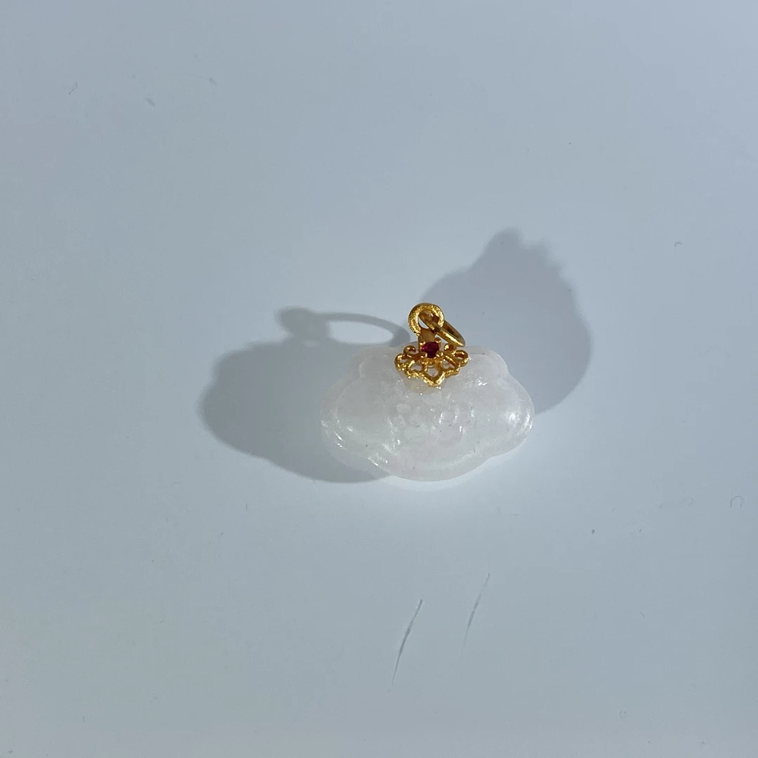 【一懿珠宝】精美小吊坠  时尚气质百搭