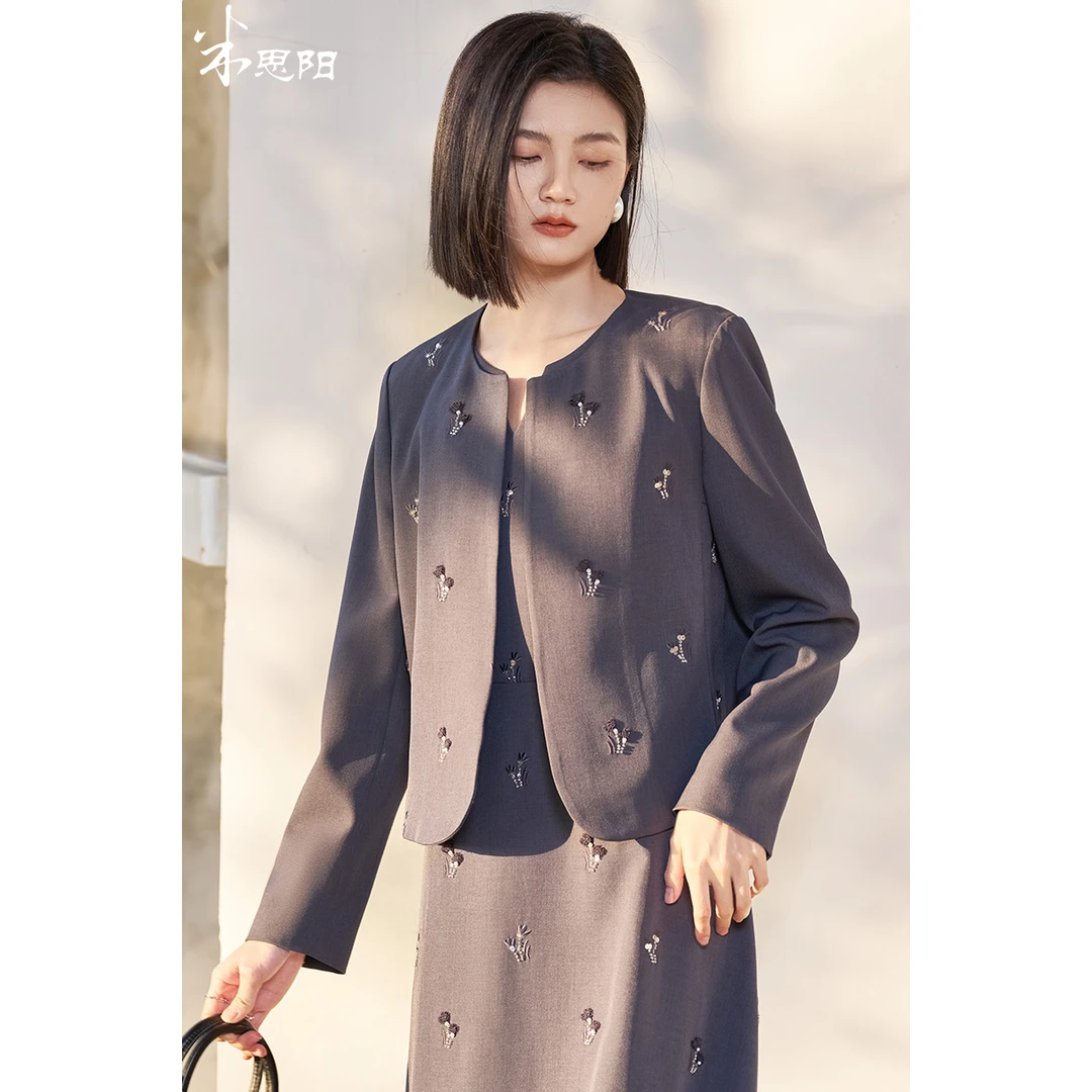 【蜜客专属】2025春季新款外套轻熟风气质短款上衣女5R25AW4989