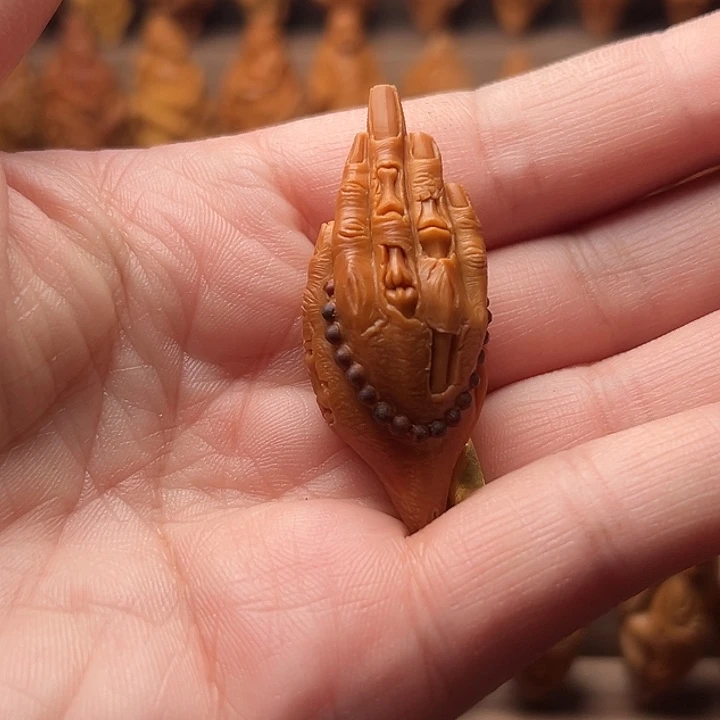 橄榄核吊坠┇****哥橄榄好