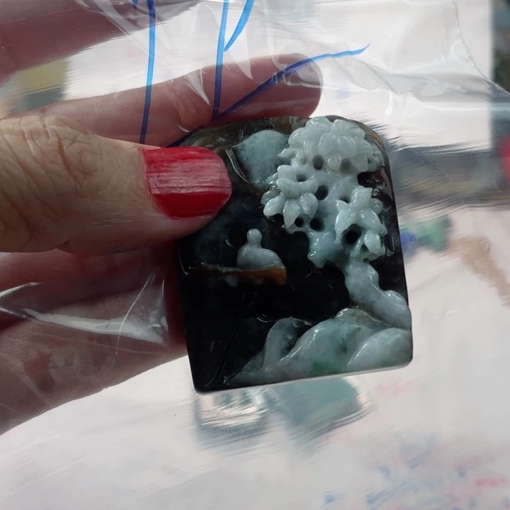 颈饰未镶嵌翡翠成品