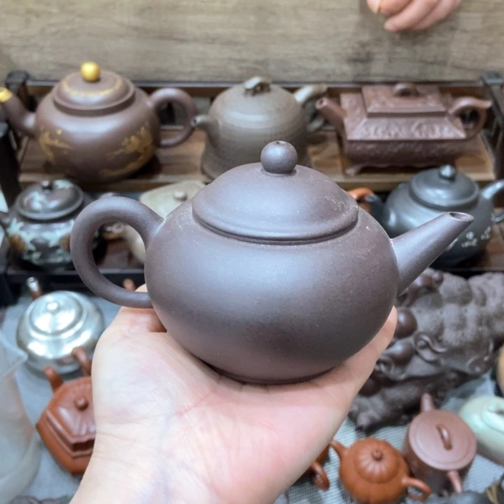 紫砂茶壶紫色紫色