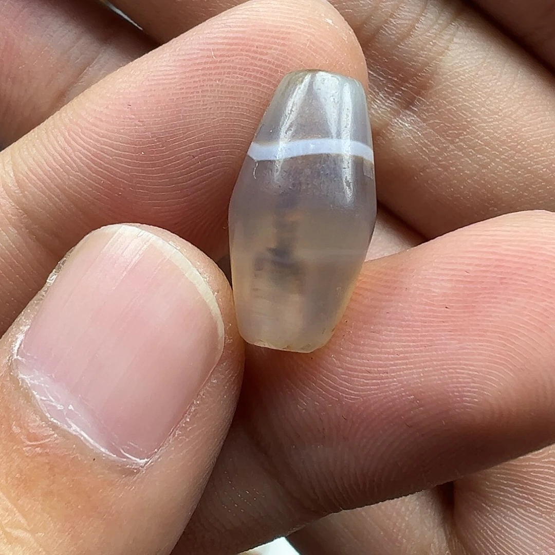 玛瑙/玉髓未镶嵌珠宝半成品x28   18.2×10