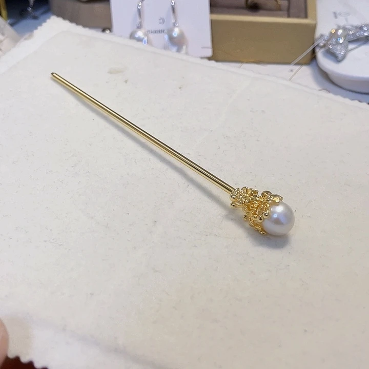 淡水珍珠耳饰未镶嵌