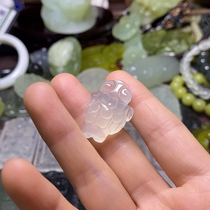 岫玉未镶嵌岫玉颈饰