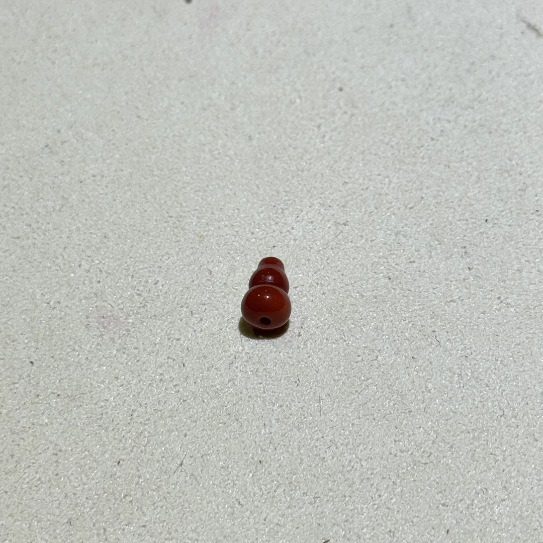 5mm—6mm南红小葫芦多样性随机发一（单个）