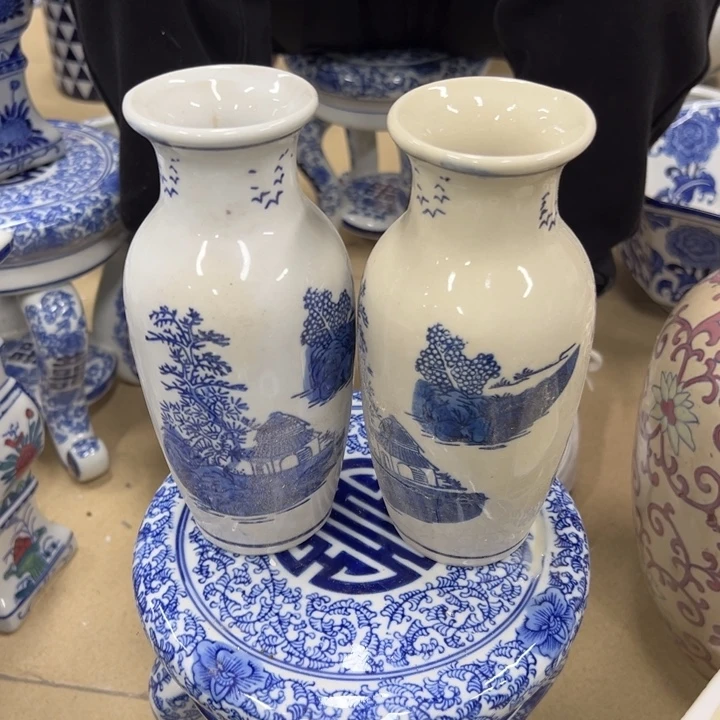 瓷片微瑕。。。。。。。。。。。。。。