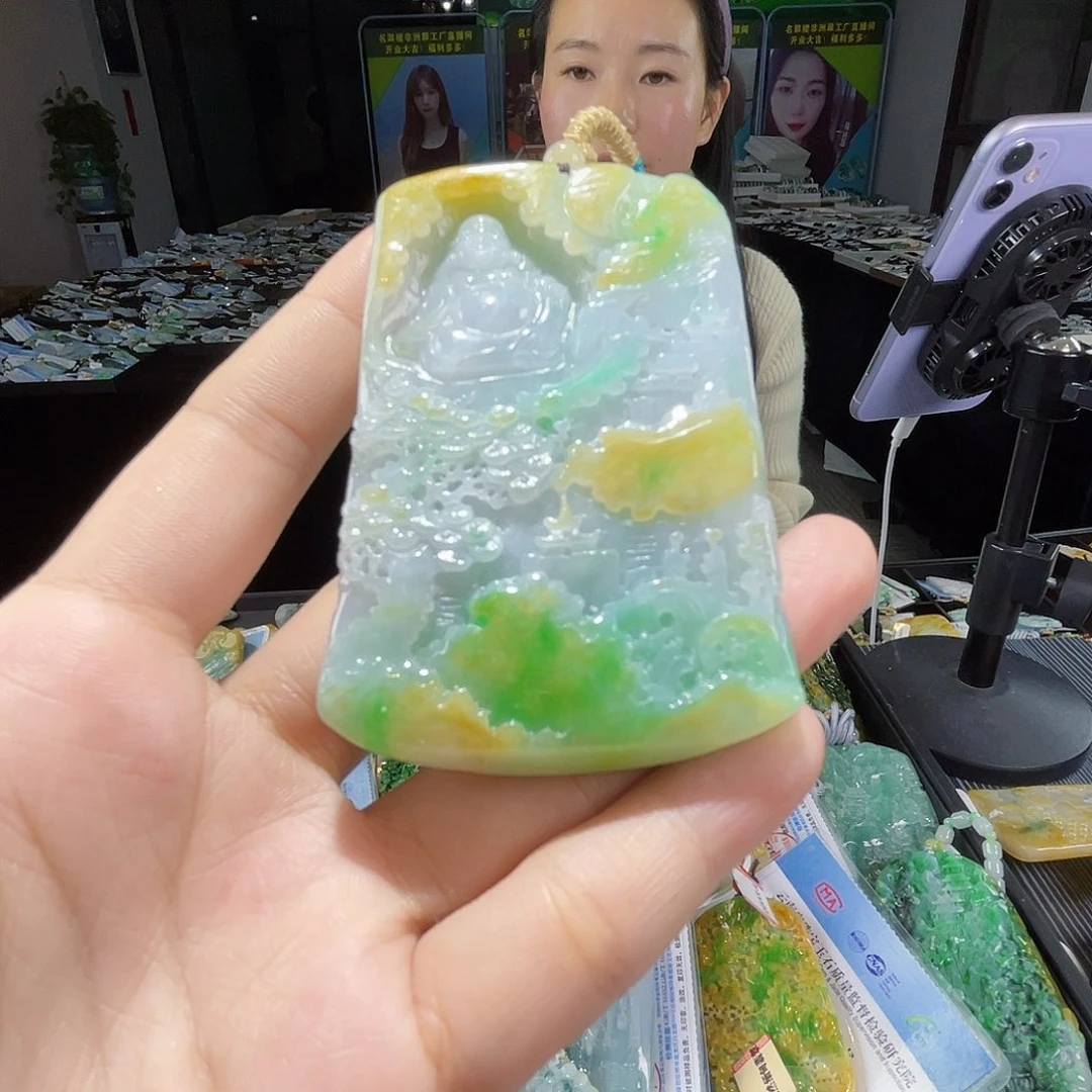 颈饰未镶嵌翡翠一