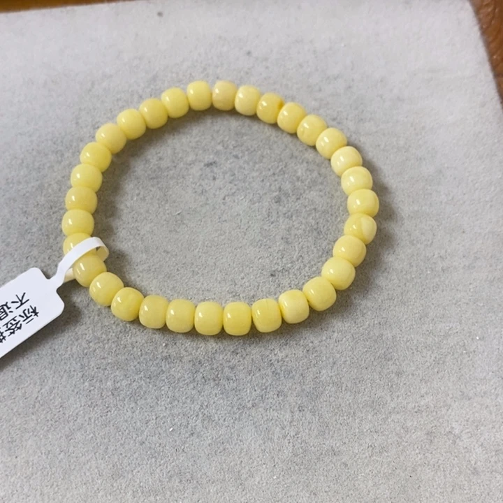 未镶嵌蜜蜡裸石多样性发货