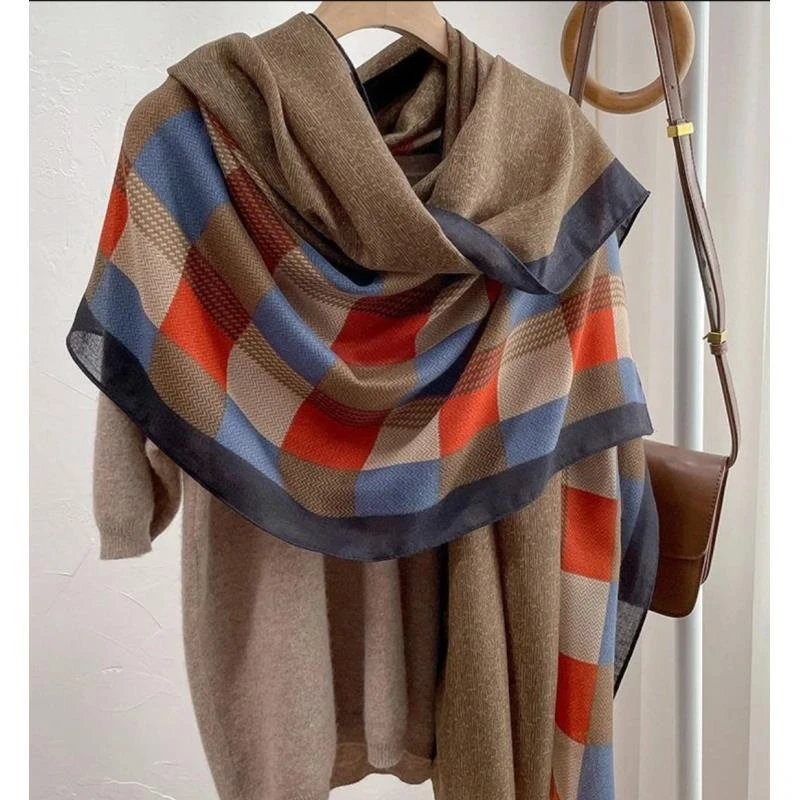 K (白扣)  12  亚麻【霓虹彩格】180*80左右围巾长巾