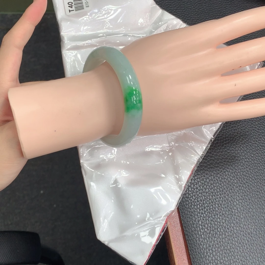 w***e未镶嵌手镯翡翠翡翠