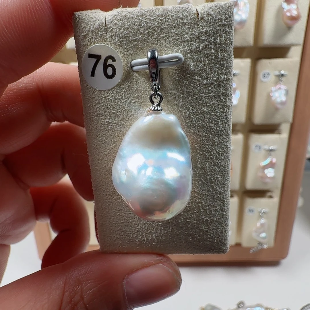 颈饰未镶嵌淡水珍珠