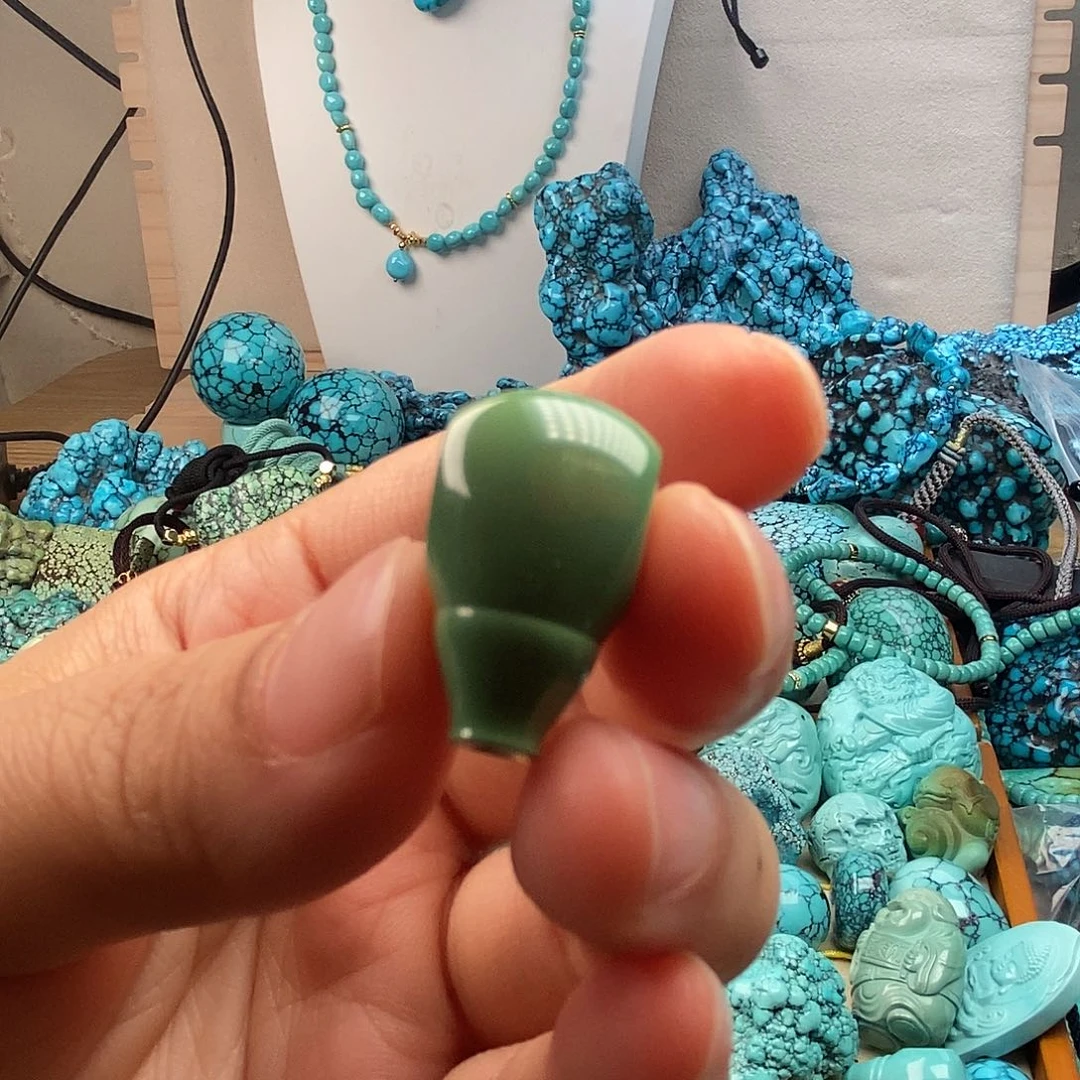绿松石未镶嵌珠宝半成品