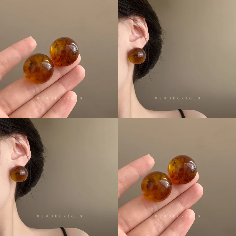 合金耳饰 复古港风琥珀色圆球耳钉女美拉德个性独特耳环夸张耳饰