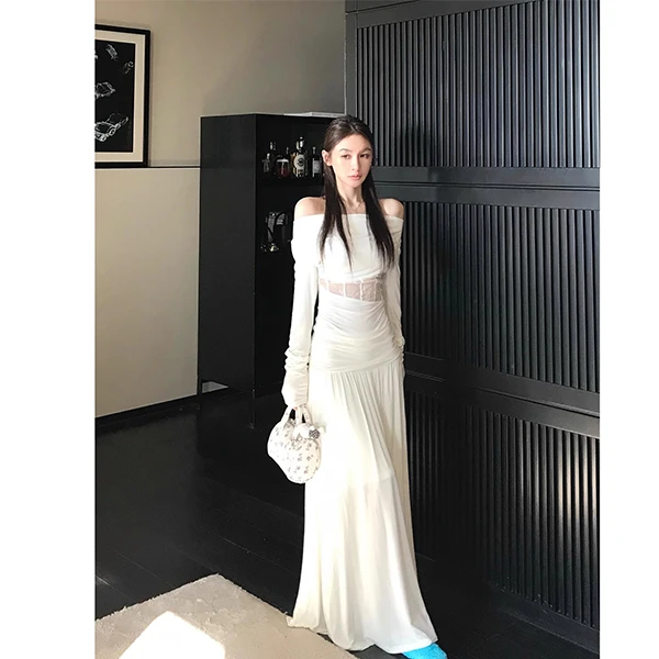 2025夏季新款设计感一字肩镂空蕾丝褶皱打底衫半身裙套装