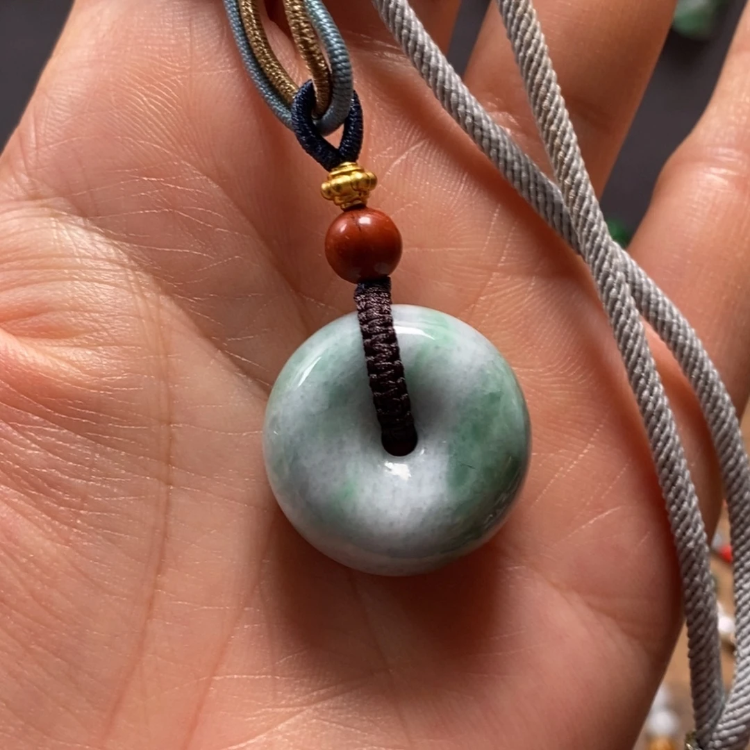 翡翠未镶嵌颈饰复古国风