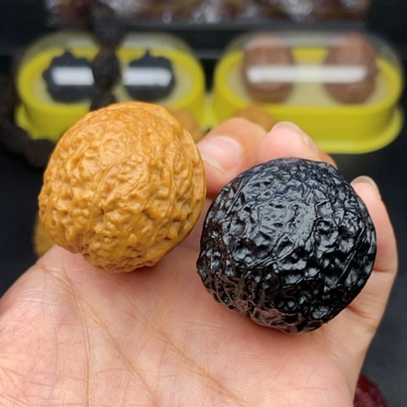 【闪购商品】文玩核桃吊坠37尺阴阳对蛇皮元宝