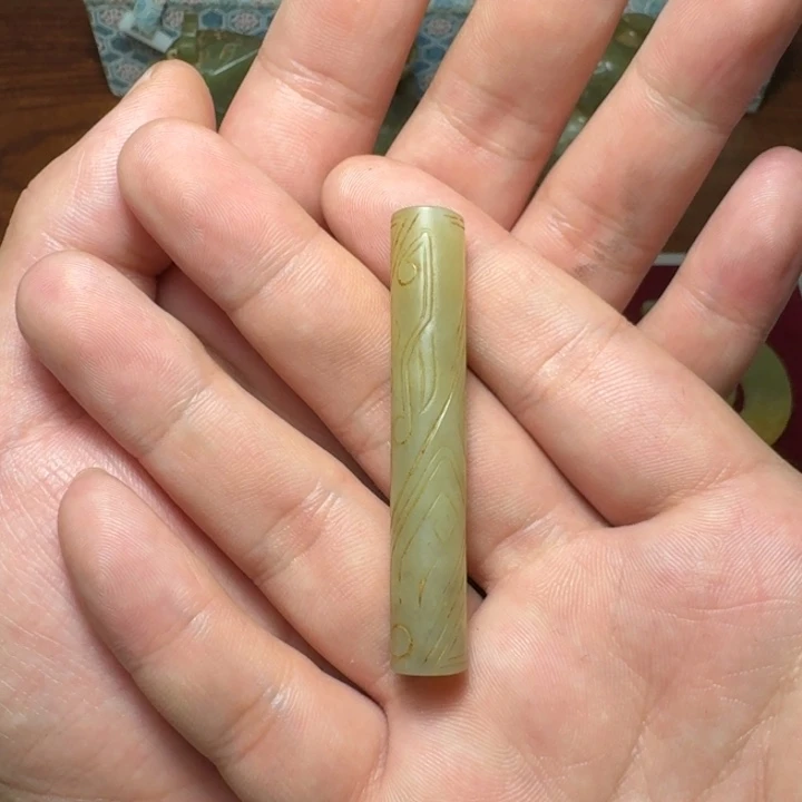 用***5和田玉未镶嵌挂件