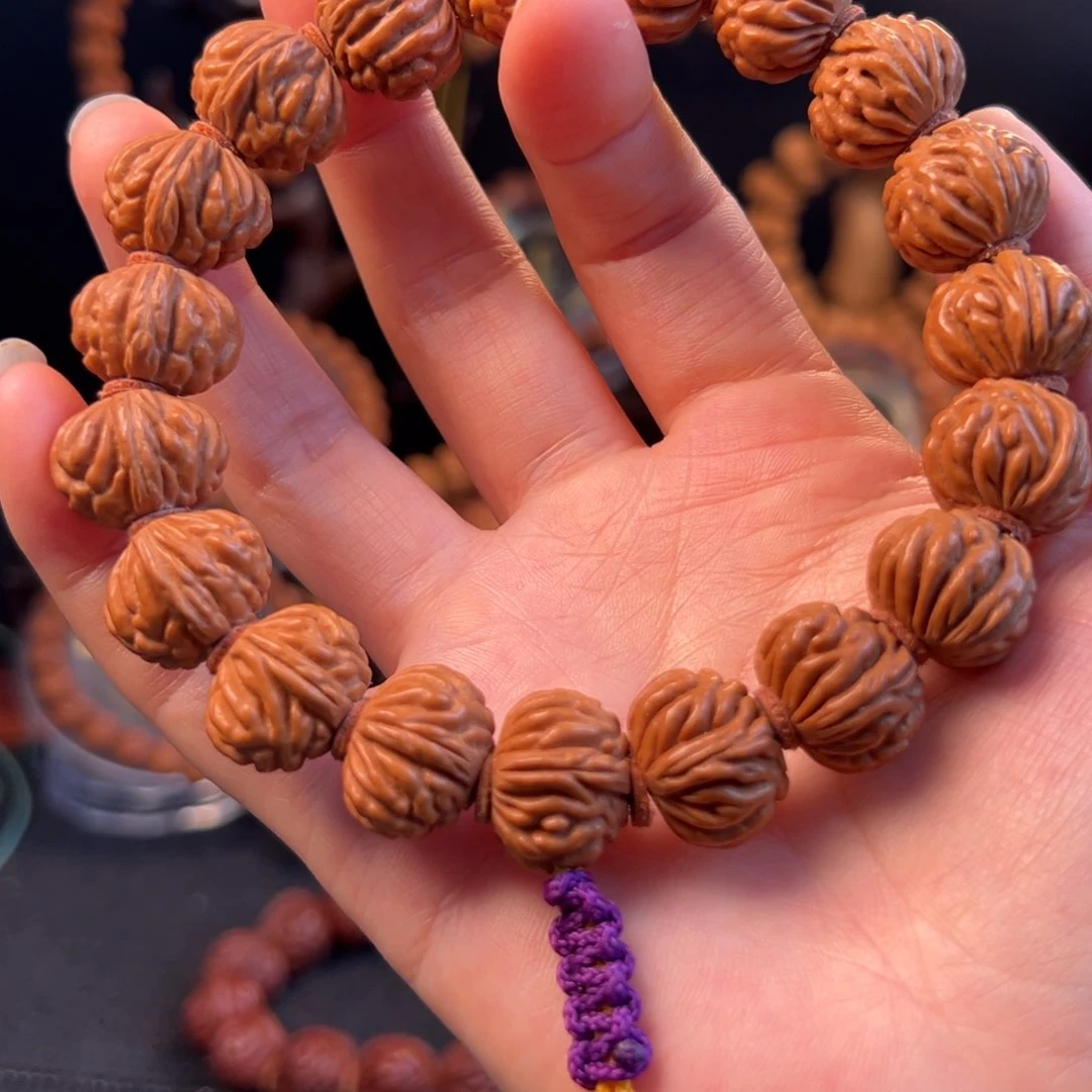 【闪购商品】桃核吊坠16野生铁罗汉