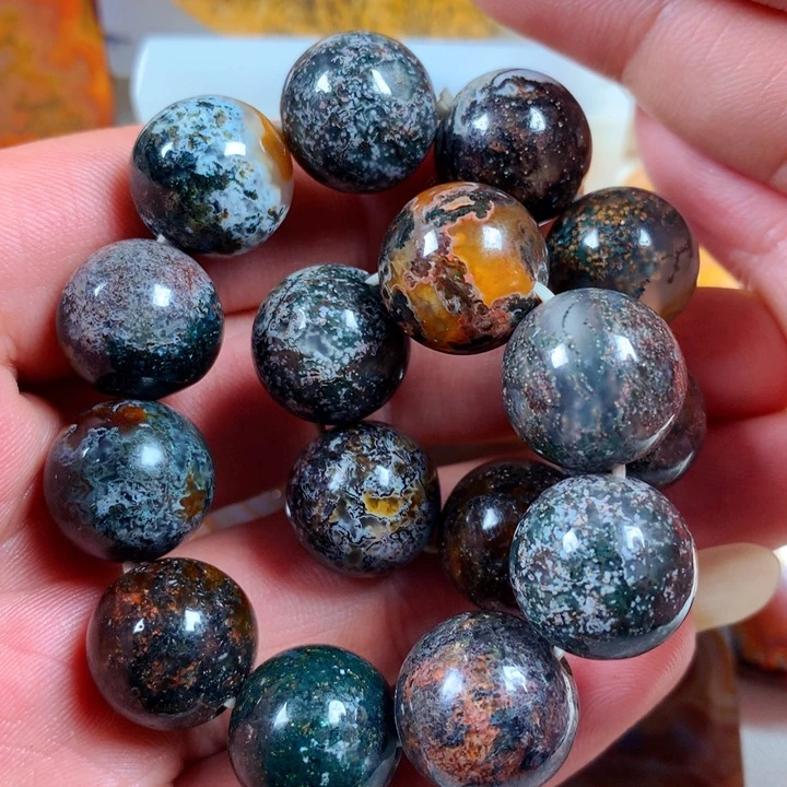 未镶嵌颈饰玛瑙/玉髓