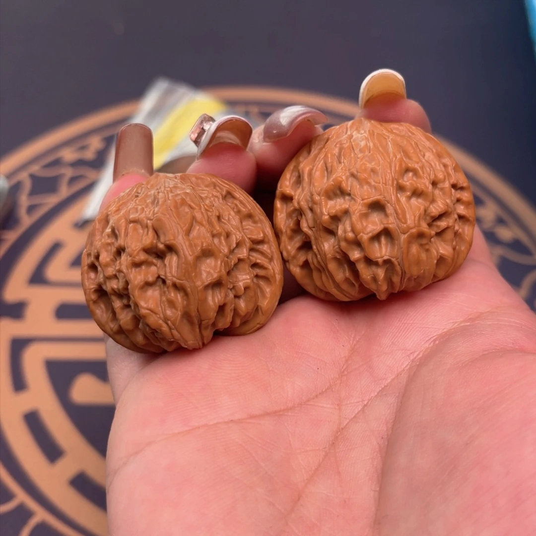 文玩核桃把件磨盘