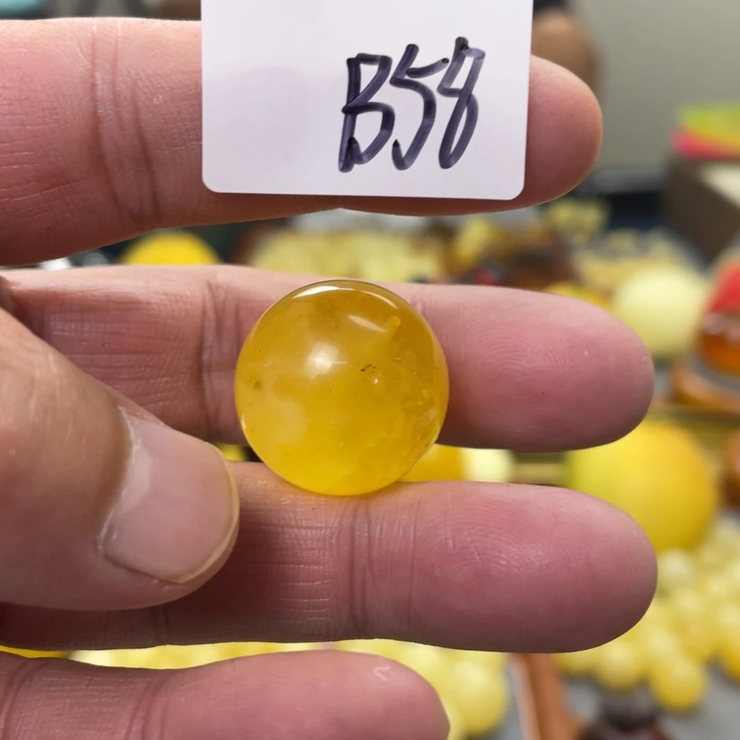 手链琥珀未镶嵌多样性发，发其中一件