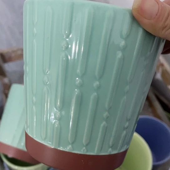 多肉绿植陶瓷花盆9.9包邮，有孔