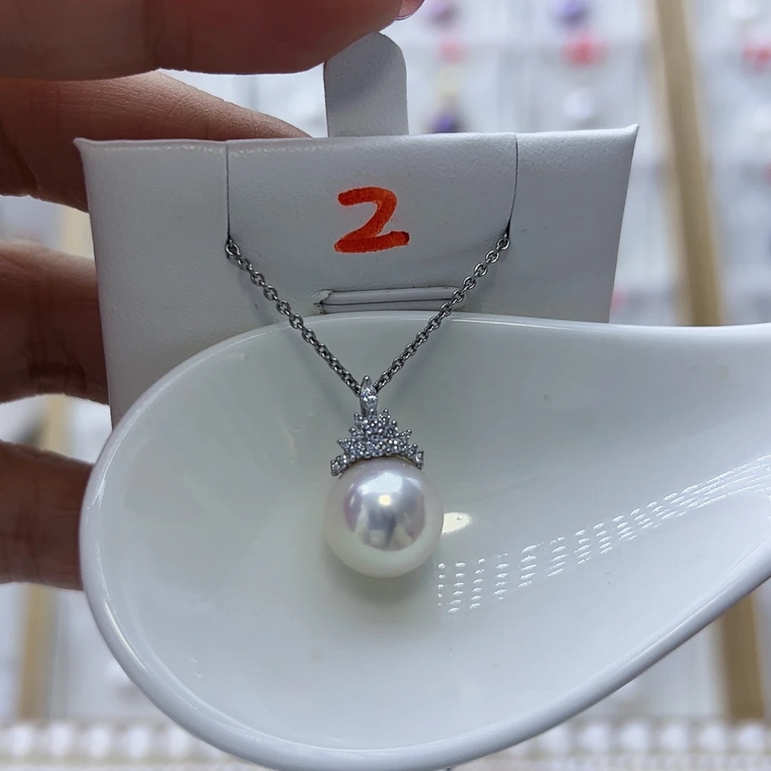 淡水珍珠吊坠(赠链)银S925镶嵌