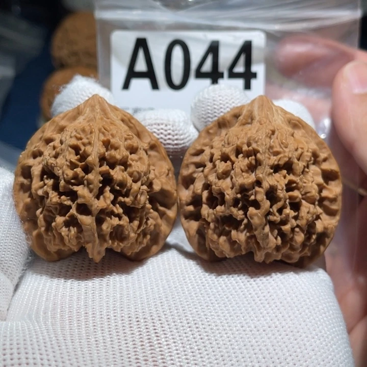 文玩核桃吊坠满天星米粒纹43全品