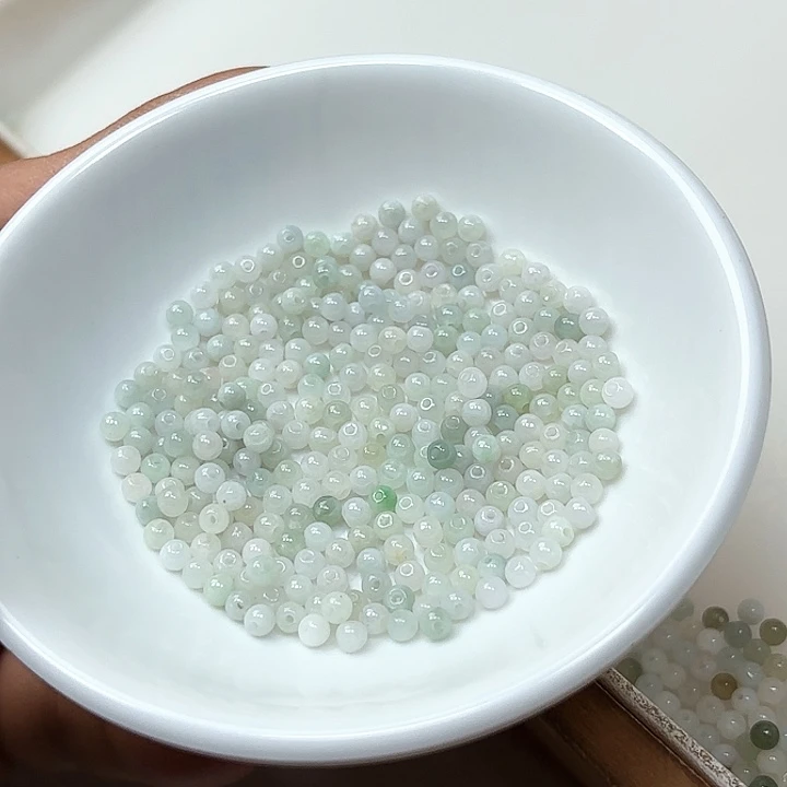 翡翠未镶嵌颈饰散珠250+20颗卡3.2很小很小