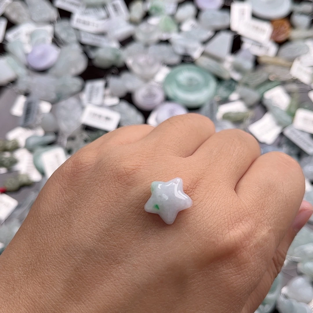 *****翡翠未镶嵌颈饰翡翠