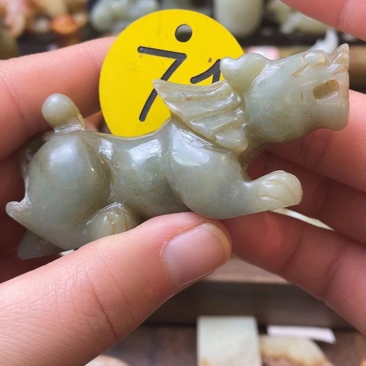 和田玉（糖玉）未镶嵌颈饰
