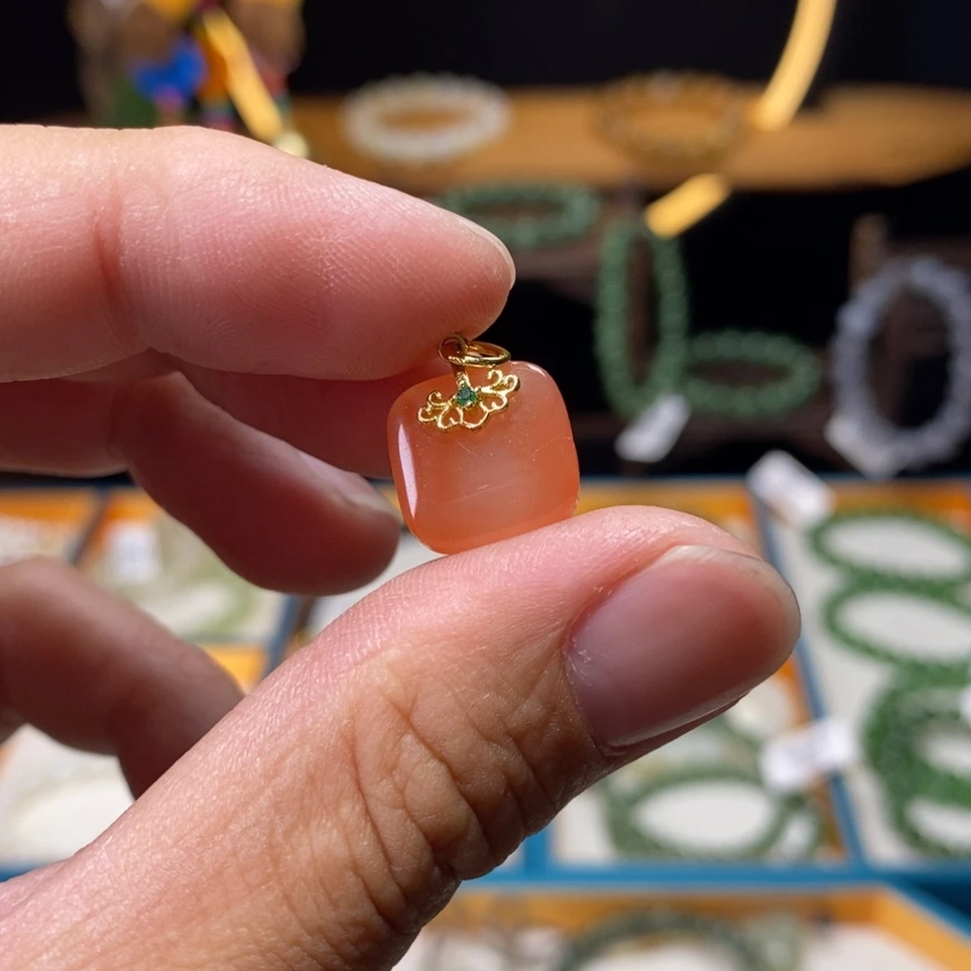手链未镶嵌和田玉瑕疵
