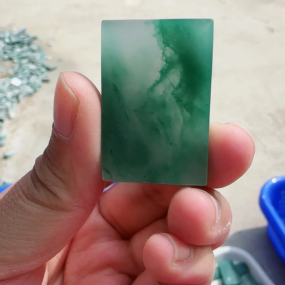 石英质玉颈饰未镶嵌