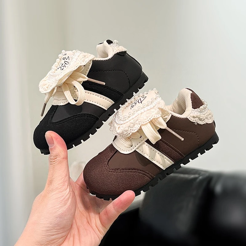 女童丑萌鞋春秋软底儿童休闲板鞋韩版翻盖德训鞋女宝小童公主鞋子