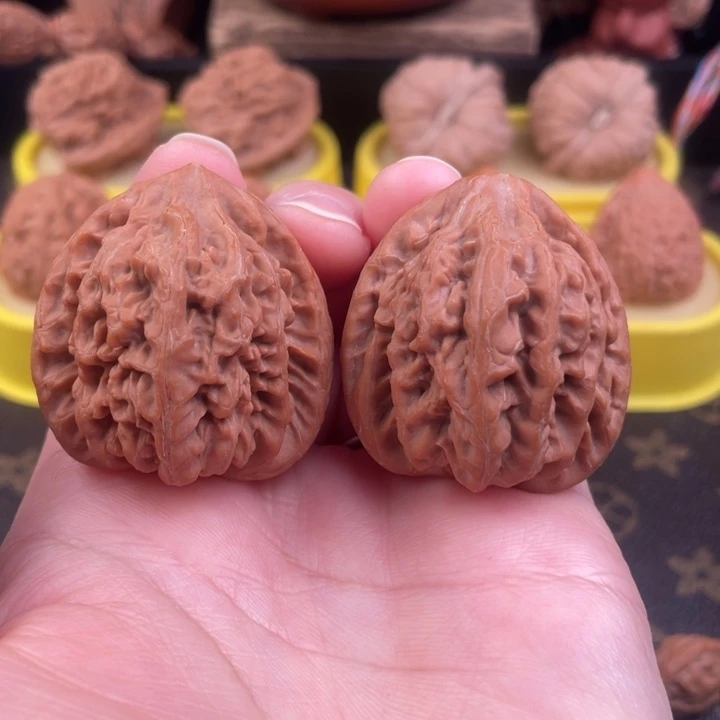 吊坠文玩核桃红锦鲤38