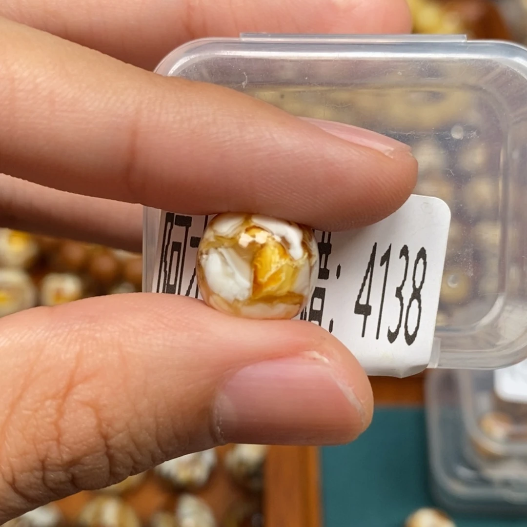 猴头核桃把件沁色圆珠老型4138