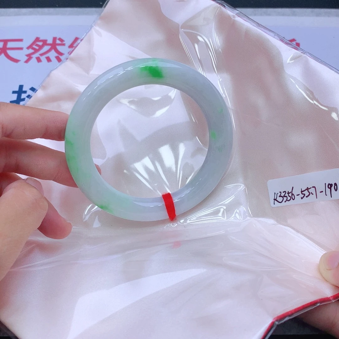 未镶嵌手镯翡翠翡翠