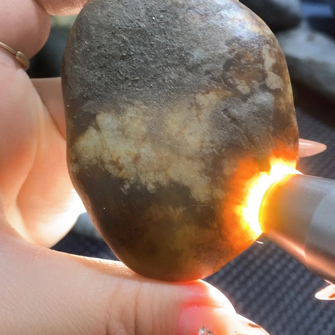 未镶嵌和田玉（糖玉）挂件